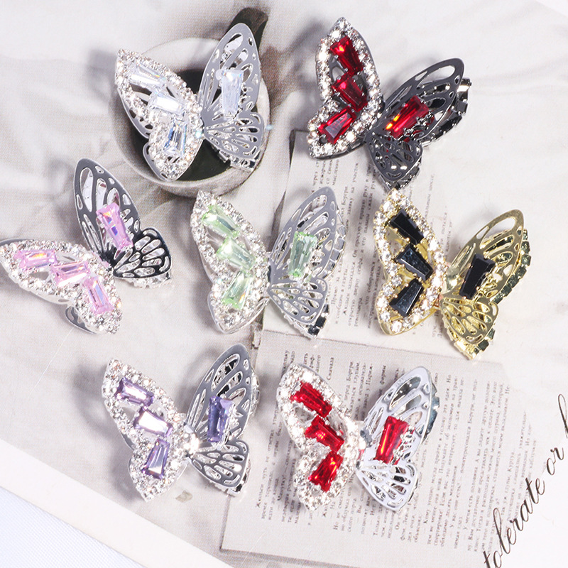 Wholesale DIY heavy-duty alloy hollow butterfly rhinestone beads with straight holes