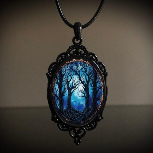 Wholesale retro crystal tree of life pendant necklace factory direct