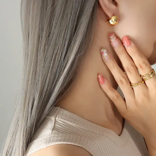 PVD Coated Real Gold Plated Solid Color Titanium Steel Simple Style Waterproof Non Tarnish Earrings