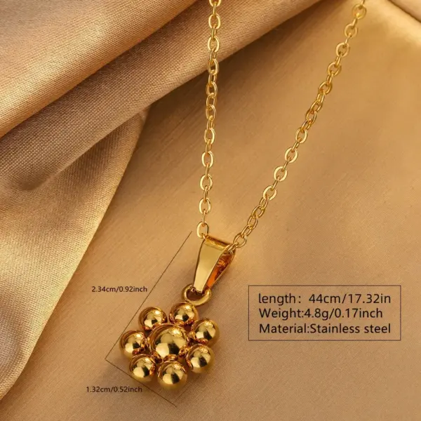 201 Stainless Steel 304 Stainless Steel Flower Petal Ion Plating (IP) 18K Gold Plated Simple Style Classic Style Streetwear Waterproof Non Tarnish Flowers Earrings Necklace Jewelry Set