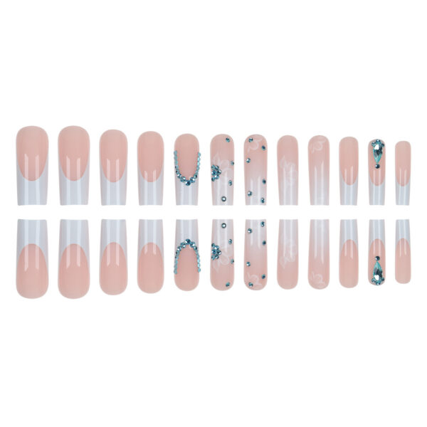 Wholesale Europe and the United States cross-border explosions wear a long ice through flash drill show white false nail patch 24 nail nail nail