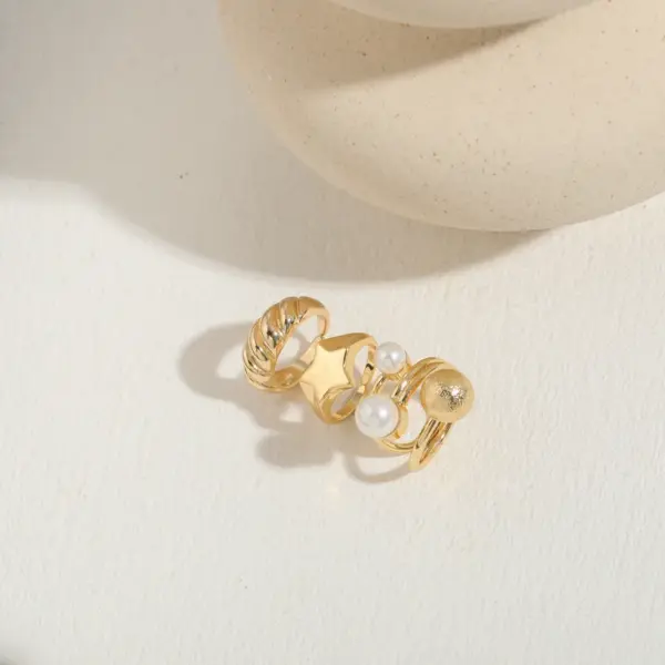 Wholesale Elegant Luxurious Classic Style Geometric Star Copper Plating Inlay Artificial Pearls 14k Gold Plated Open Ring