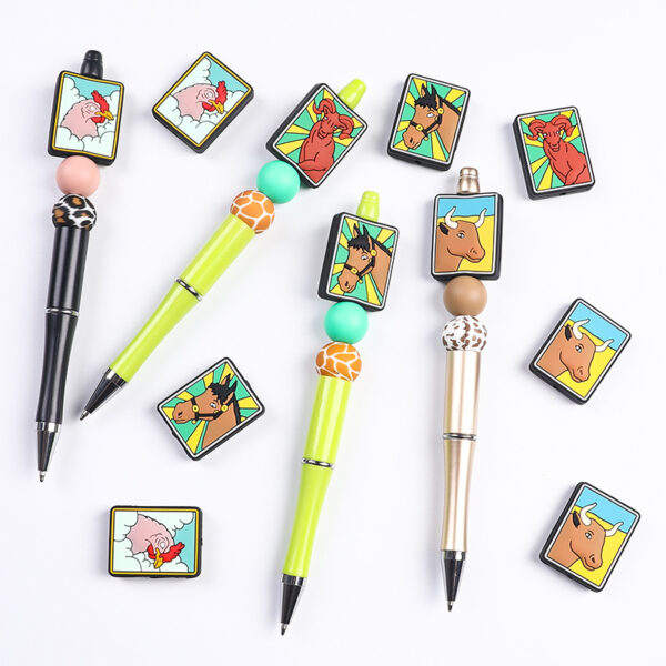 Wholesale Factory Creative Tarot Silicone Beads Children's Handmade Jewelry DIY Necklace Straight Hole Animal Cow Beads