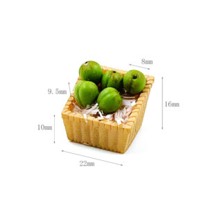 Baskets of green dates (4 per basket)