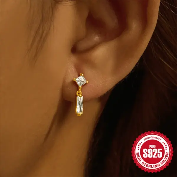 1 Piece Ear Cartilage Rings & Studs Simple Style Geometric 925 Sterling Silver Plating Inlay Opal Zircon