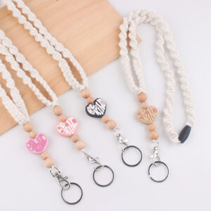 Wholesale New Handmade Woven Necklace Keychain Creative DIY Heart Silicone Beads Brand Work Id Lanyard