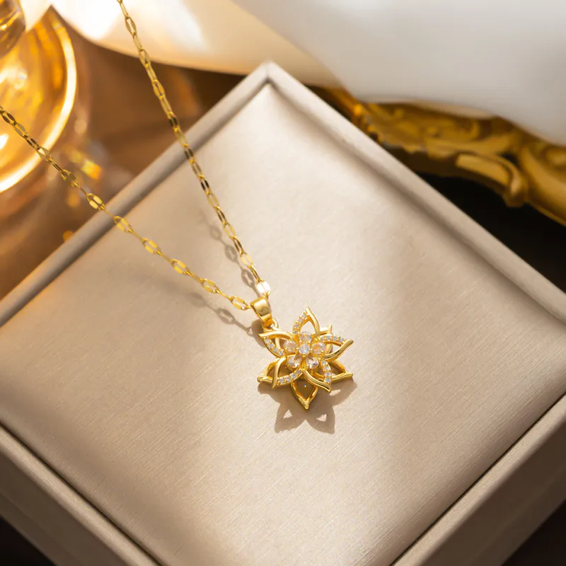Wholesale PVD Coated Real Gold Plated Hexagram Stainless Steel Simple Style Waterproof Non Tarnish Titanium Steel Pendant Necklace