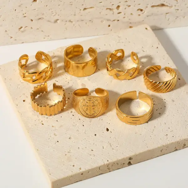 PVD Coated 18K Gold Real Gold Plated Geometric Heart Shape Stainless Steel Vintage Style Waterproof Non Tarnish Open Ring