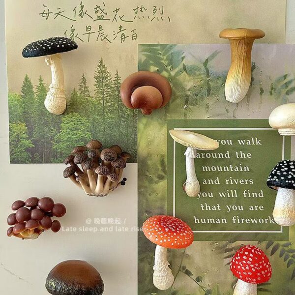 Wholesale Simulation Yunnan Mushroom Mushroom Mushroom Refrigerator Sticker Magnetic Adsorption Decoration Sticker Creative Home Decorations Magnetic Stereo Stereo