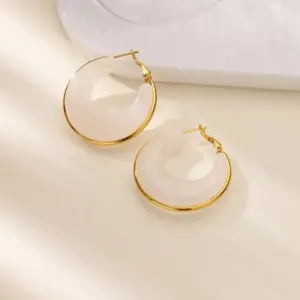 Style 2-White / Average Size