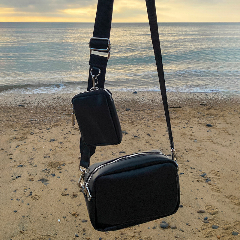 Wholesale Cross-border ins ser hot three-in-one bag 2021 spring and summer new broadband shoulder messenger bag Women's Small square bag