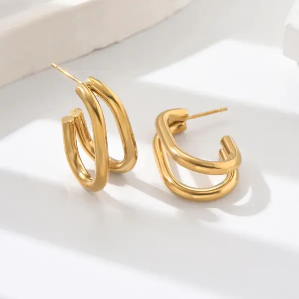 1 Pair Sweet Simple Style Classic Style Geometric 201 Stainless Steel 18K Gold Plated Ear Studs