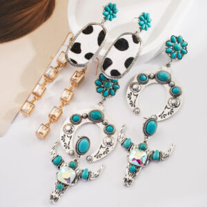 Wholesale Amazon Explosions Bohemian Ethnic Style Earrings Turquoise Milk Pattern Leather Diamond Hollow Earrings Earrings