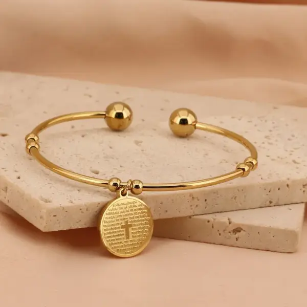 Wholesale PVD Coated 18K Gold Plated Cross Stainless Steel Basic Streetwear Waterproof Non Tarnish Bangle