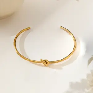 【XKB0105】Knotted Bracelet / Gold