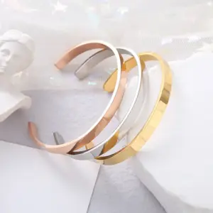 Wholesale Simple Style C Shape Stainless Steel Polishing Cuff Bracelets