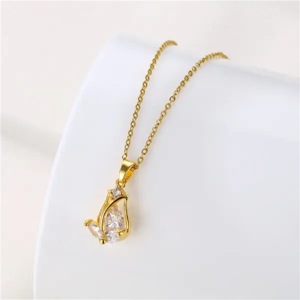 Water Plating Vacuum Plating Real Gold Plated 18K Gold Flower Dragonfly Butterfly 304 Stainless Steel Titanium Steel Simple Style Waterproof Non Tarnish 201 Stainless Steel Pendant Necklace