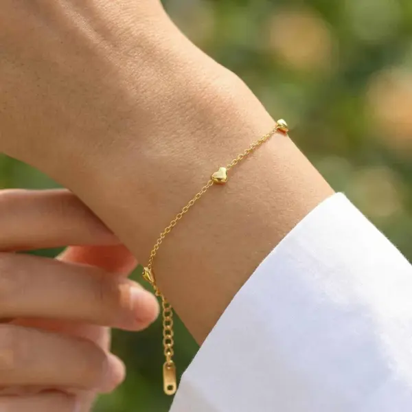Wholesale Stainless Steel Heart Shape PVD Coated Gold Plated Casual Simple Style Waterproof Non Tarnish Plating Curb Chain Gold Necklace