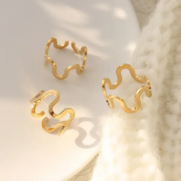 Wholesale PVD Coated Real Gold Plated 18K Gold Geometric 304 Stainless Steel Fashion Waterproof Non Tarnish