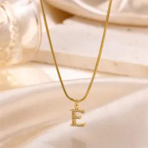 Gold / Letter E