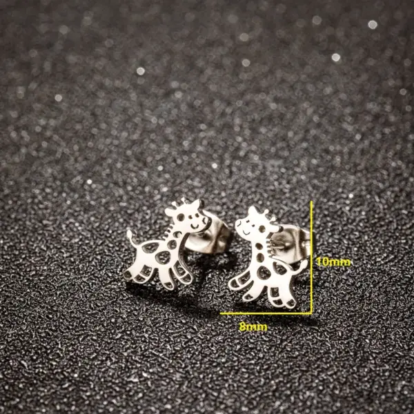 Wholesale PVD Coated 18K Gold Real Gold Plated Giraffe 304 Stainless Steel Cute Waterproof Non Tarnish Ear Studs