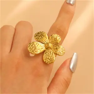 19 18K Real Gold Flower 9360 / Adjustable Opening / 1 Piece