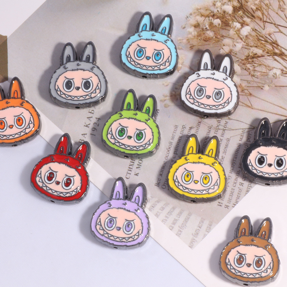 Wholesale New DIY straight hole beads cute cartoon anime decoration mobile phone chain key chain bag chain aessories