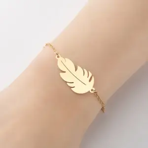 Feather / Gold