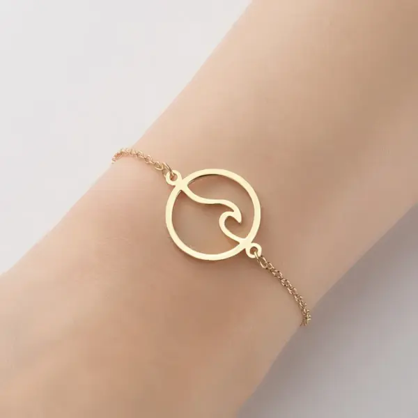 PVD Coated Real Gold Plated Letter 201 Stainless Steel Simple Style Waterproof Non Tarnish 201 Stainless Steel Bracelets