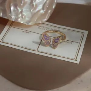 Z0031 Purple Butterfly / Adjustable Opening