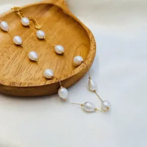 Golden White Shell (Bead-Shaped)