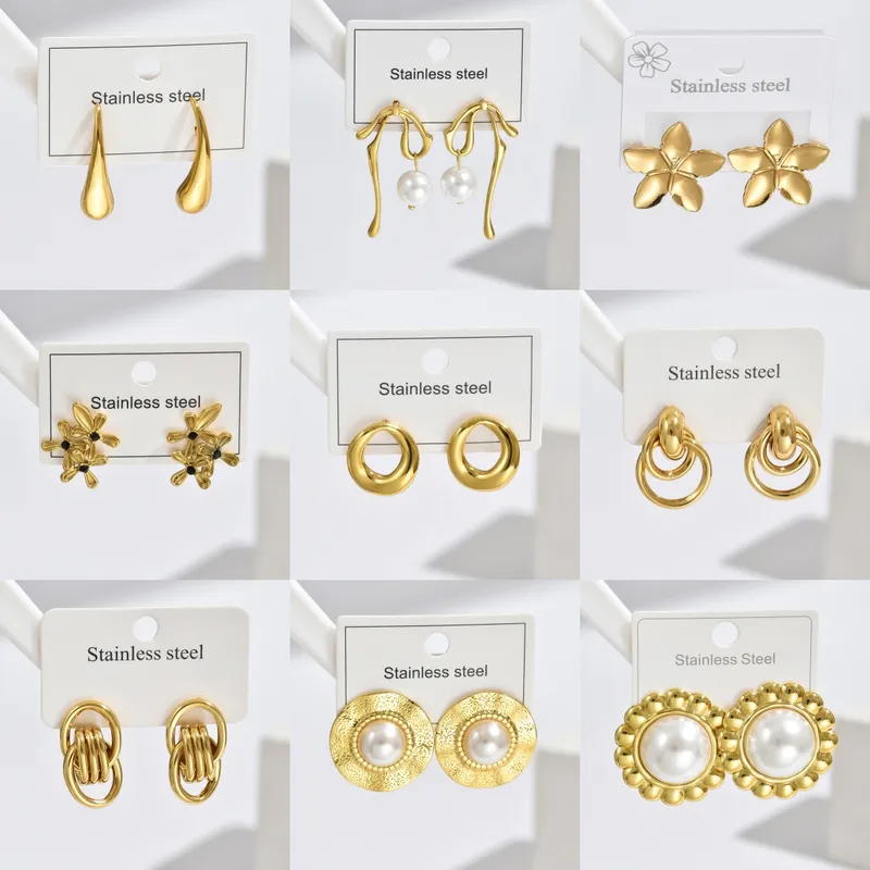 Wholesale 304 Stainless Steel Flower PVD Coated Pearl Real Gold Plated Casual Simple Style Waterproof Non Tarnish Inlay Ear Studs
