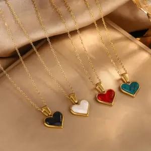304 Stainless Steel Plastic Heart Shape Ion Plating (IP) 18K Gold Plated Princess Simple Style Classic Style Waterproof Non Tarnish Cable Chain Pendant Necklace