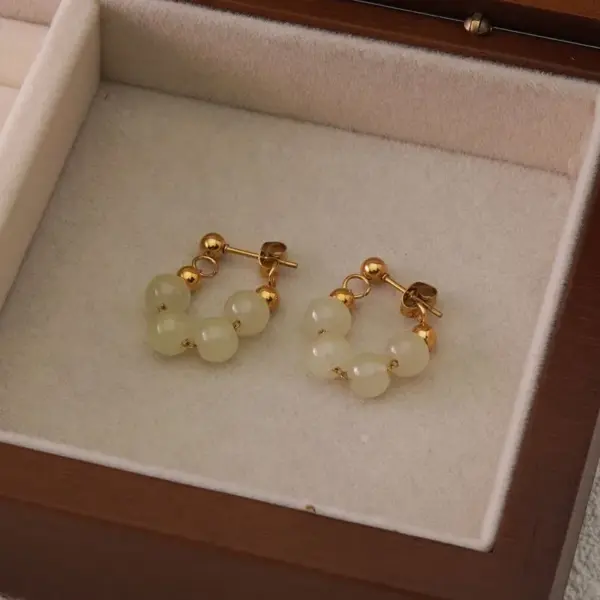 304 Stainless Steel Plastic Solid Color Ion Plating (IP) 18K Gold Plated Elegant Simple Style Waterproof Non Tarnish Beaded Plating Gold Earrings