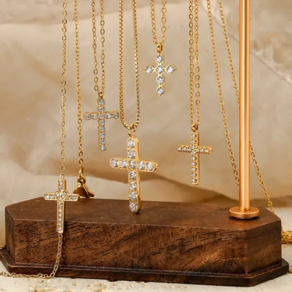 Wholesale PVD Coated Real Gold Plated 16K Gold White Gold Plated Cross 304 Stainless Steel Modern Style Artistic Waterproof Non Tarnish 304 Stainless Steel Necklace