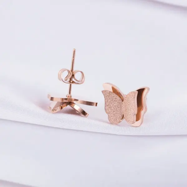 Wholesale Retro Star Heart Shape Butterfly Titanium Steel Inlay Rhinestones Earrings 1 Pair