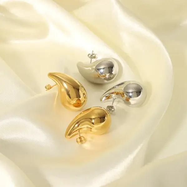 PVD Coated Real Gold Plated 18K Gold Water oplets 304 Stainless Steel Simple Style Waterproof Non Tarnish Ear Studs
