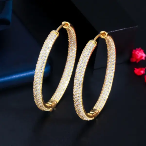1 Pair Vintage Style Circle Solid Color Plating Inlay Copper Zircon Gold Plated Hoop Earrings