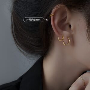 Simple earrings 6mm-gold color