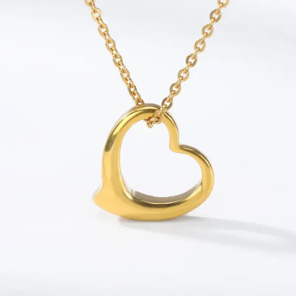 Wholesale PVD Coated Real Gold Plated Heart Stainless Steel Fashion Waterproof Non Tarnish 304 Stainless Steel Lobster Trigger Clasp Closure Necklace