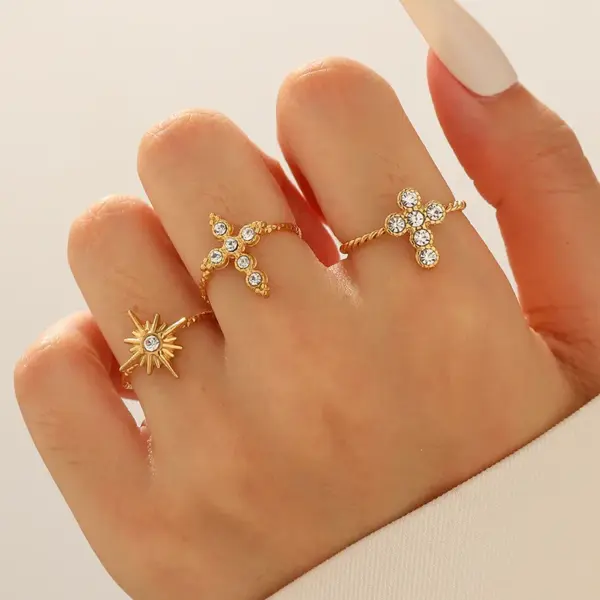 Wholesale Fashionable And Elegant High-end Small Exquisite Open Stainless Steel Ring Star Cross Shape Gold-plated Non-fading Ring Suitable For Daily Casual Dating