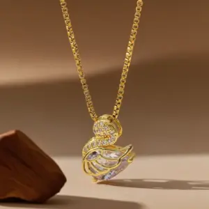 X08067 [Copper Pendant] Swan Box Chain - Necklace - / Gold
