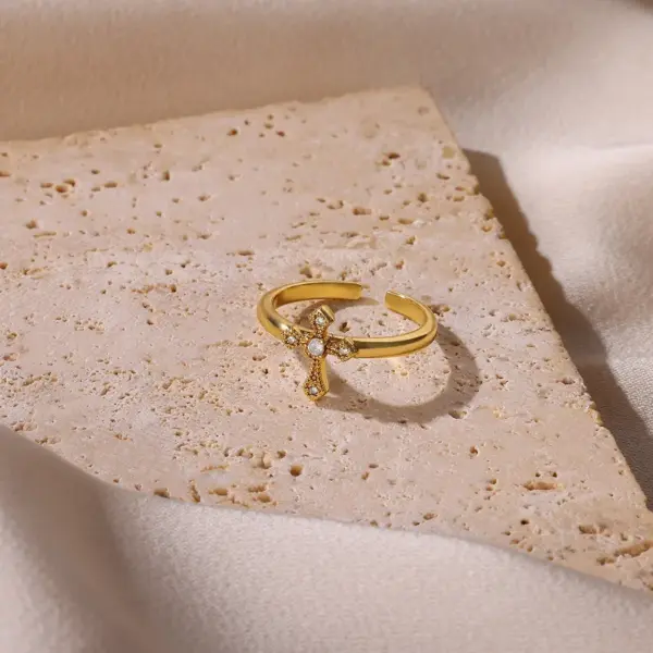 PVD Coated Real Gold Plated Geometric Cross 304 Stainless Steel IG Style Elegant Basic Waterproof Non Tarnish Open Rings