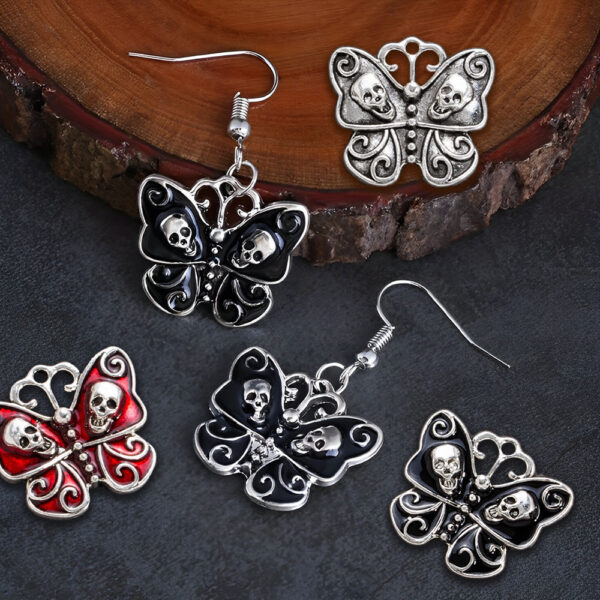 Wholesale Vintage Gothic Diablo Butterfly Skull Pendant DIY Accessories Alloy Jewelry Halloween Hollow Pendant