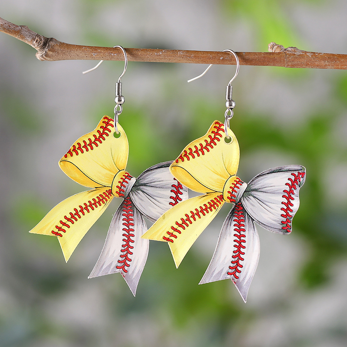 Wholesale Cross-border New Srts Style Yellow and White Baseball Softball Bow Pendant Earrings Acrylic Earrings Gift