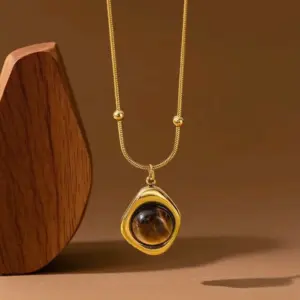 X095-Irregular Tiger Eye Stone-Necklace- Gold