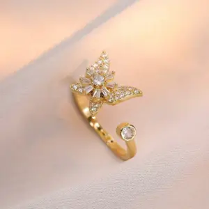 Butterfly Ring / Gold