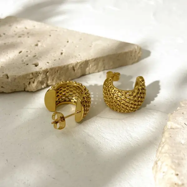 Wholesale C Shape Plating 316 Stainless Steel No Inlaid PVD Coated Earrings
