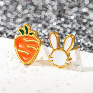 Rabbit Carrot / 18K