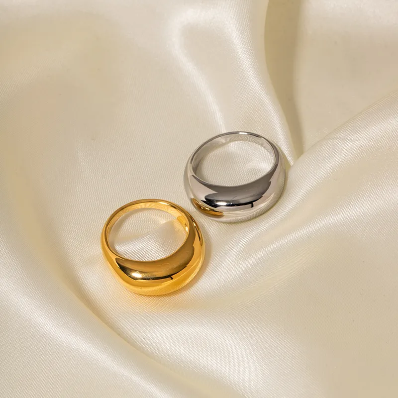Wholesale 304 Stainless Steel Solid Color PVD Coated Real Gold Plated INS Style Simple Style Waterproof Non Tarnish Plating Gold Sier Rings